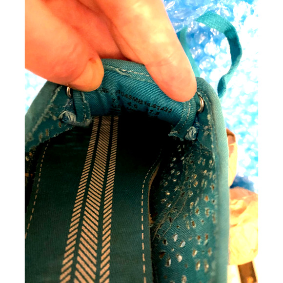 Turquoise Blue Eyelet Lace Keds, size 7 - Picture 6 of 6